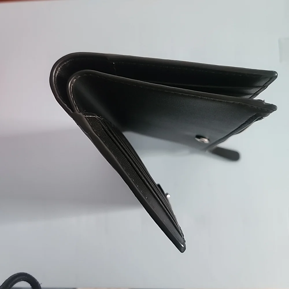 EUC Kate Spade NY Patterson Drive Braylon Wallet Clutch -Pebbled Black Leather - Picture 5 of 12